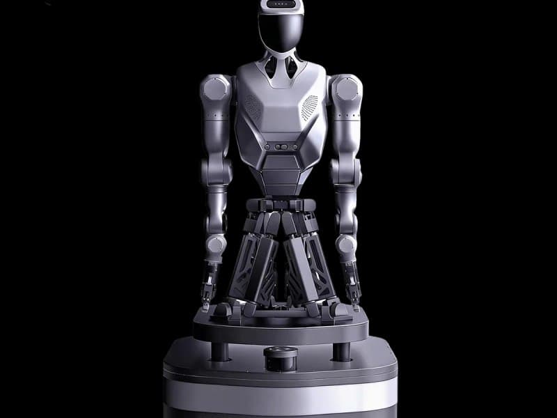 Atom 01