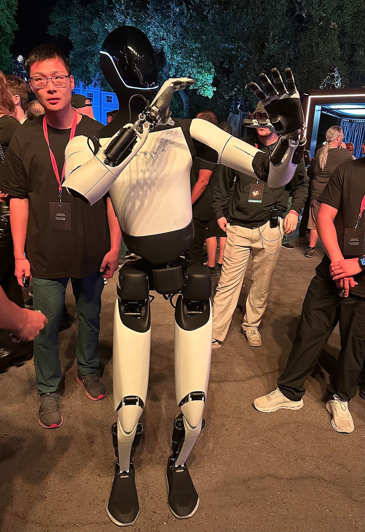 Tesla Optimus Gen 3 Production Begins Summer 2026 with 50-Actuator Hands